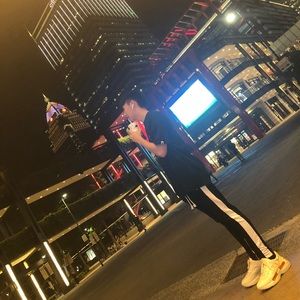 Meet your Posher, Kenny